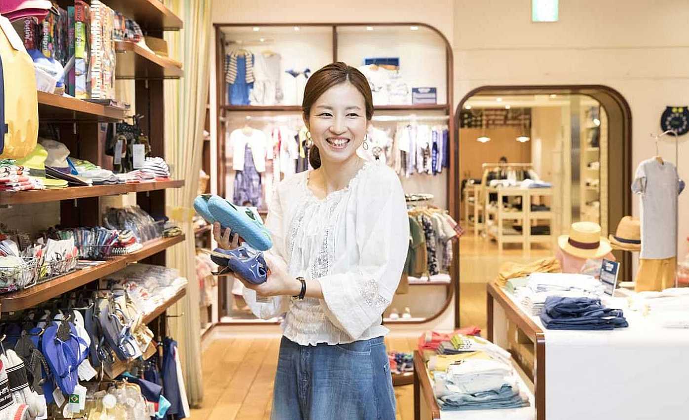 子供服セレクトショップの販売スタッフ募集(契約社員)｜年間休日119日｜接客・販売経験を活かせる環境｜TWC